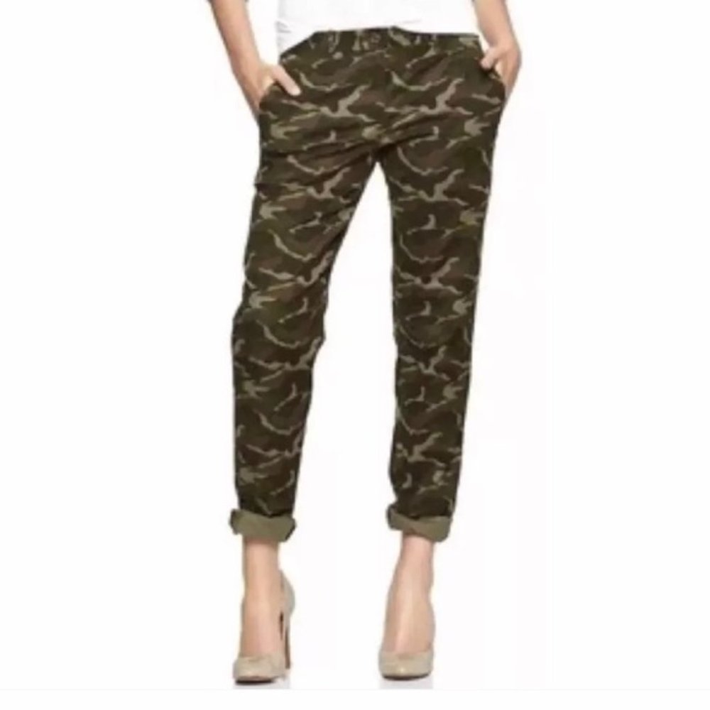 GAP Broken-In Straight Khakis, Camo, 6